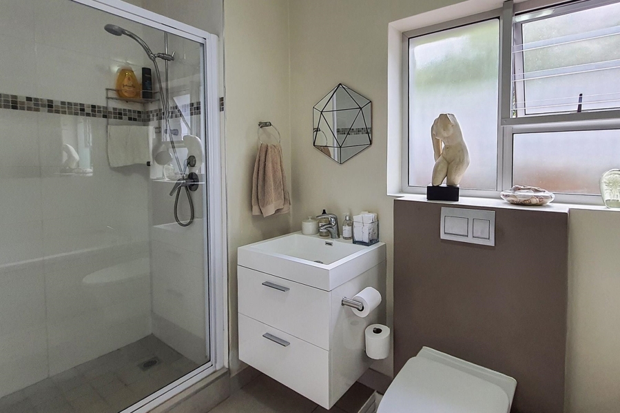 To Let 3 Bedroom Property for Rent in Heuwelkruin Western Cape